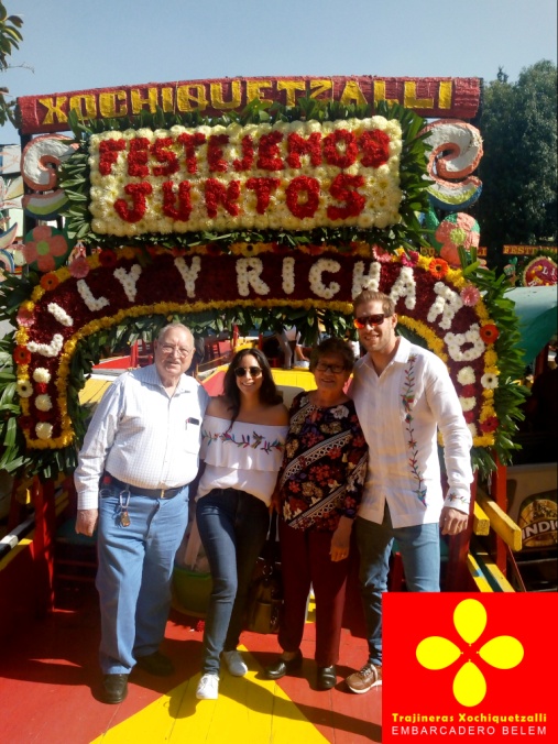Xochimilco trajinera