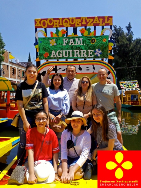 Xochimilco trajinera